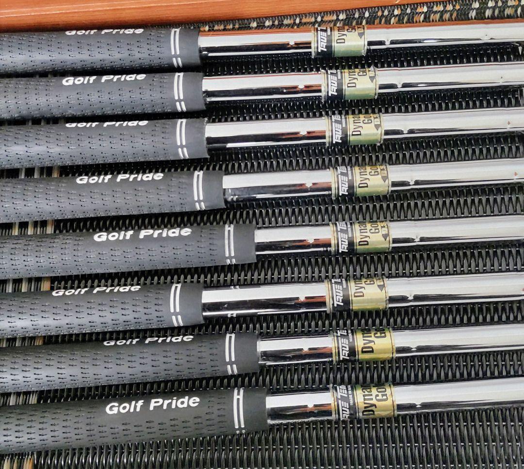 スリクソンZ 745アイアン5〜PW。クリーブランド52度58度 8本セット