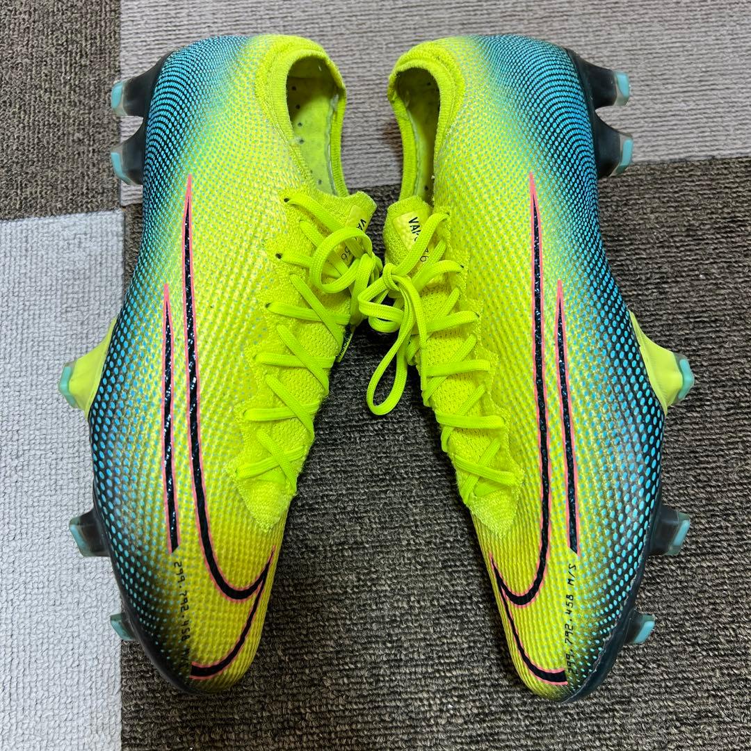 Nike マーキュリアルFG28㎝