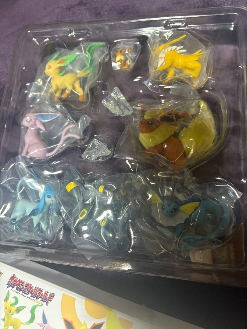 ポケモンスケールワールド　パルテア地方　イーブイ進化セット