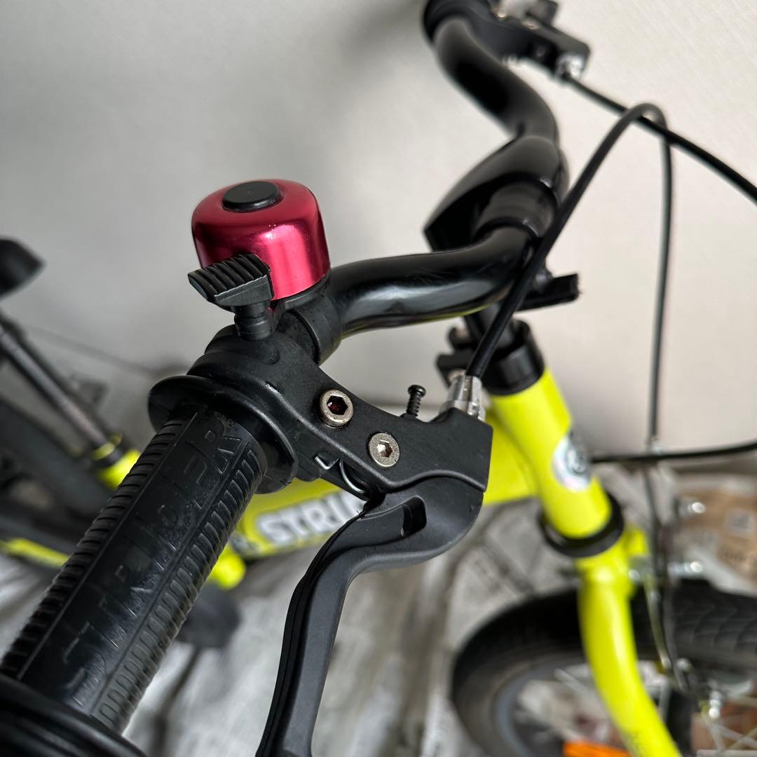 限定色 STRIDER 14x ライムイエロー キッズバイク ペダル付き