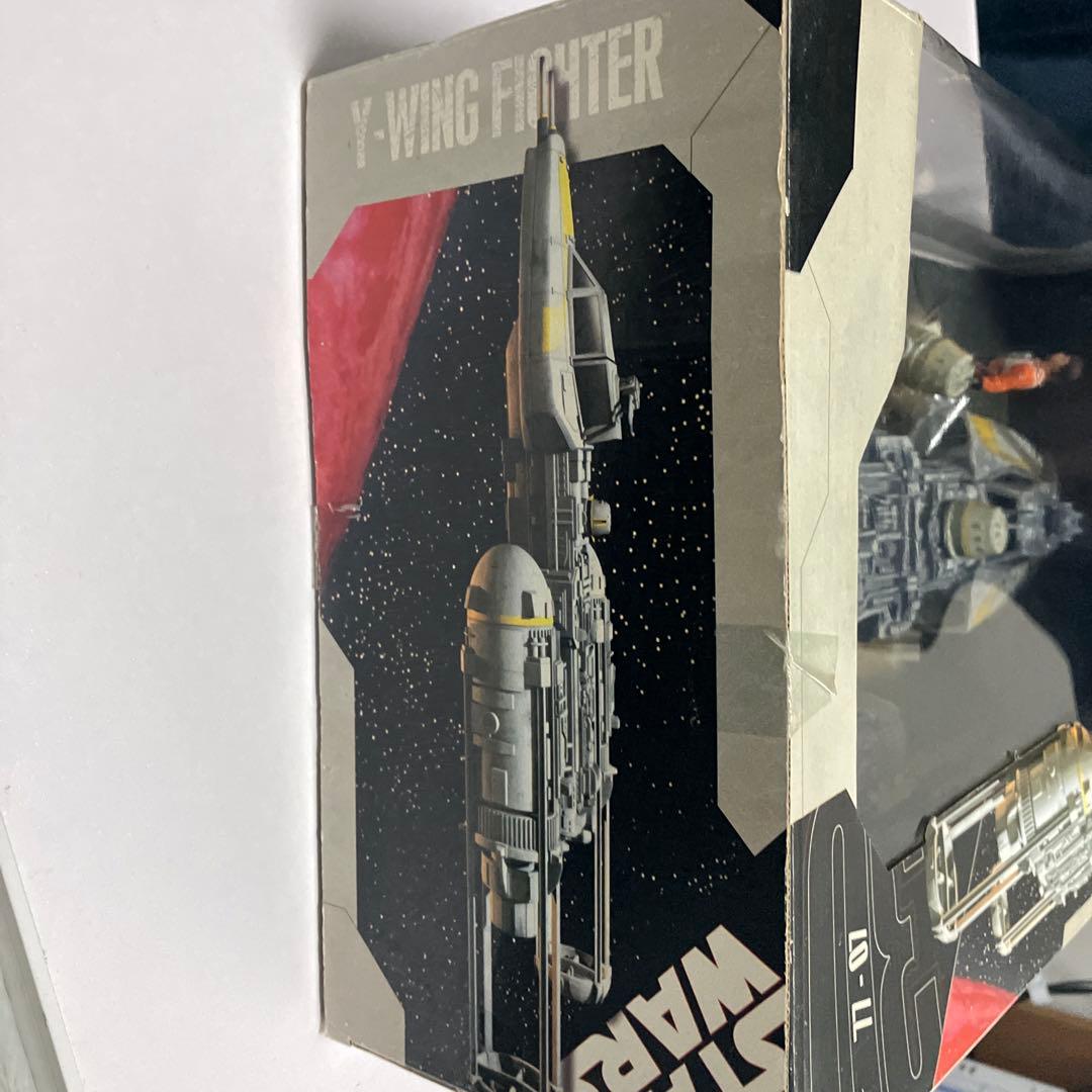 スターウォーズ Y-WING FIGHTER