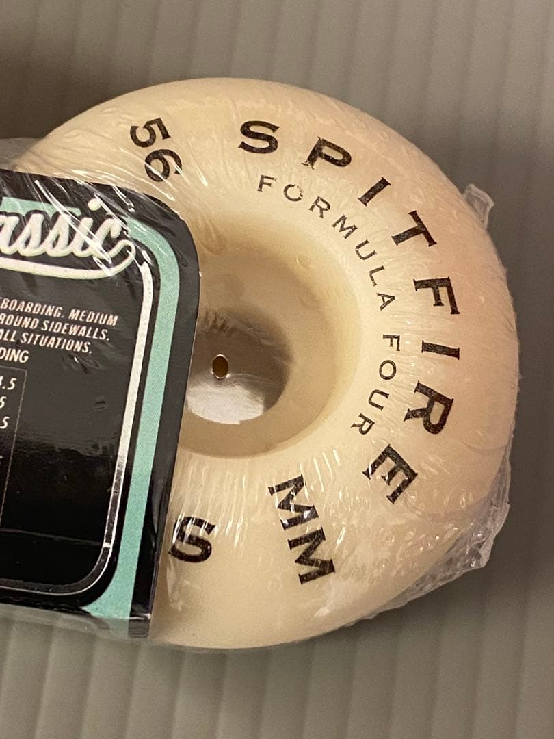 Spitfireウィール F4シリーズ Classic 56mm/97duro