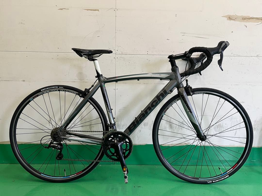 ロードバイク　Bianchi NIRONE7 ビアンキ　ニローネ
