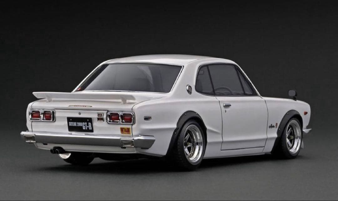 ミニカー IG3235 1/18 Nissan Skyline 2000 GT-R