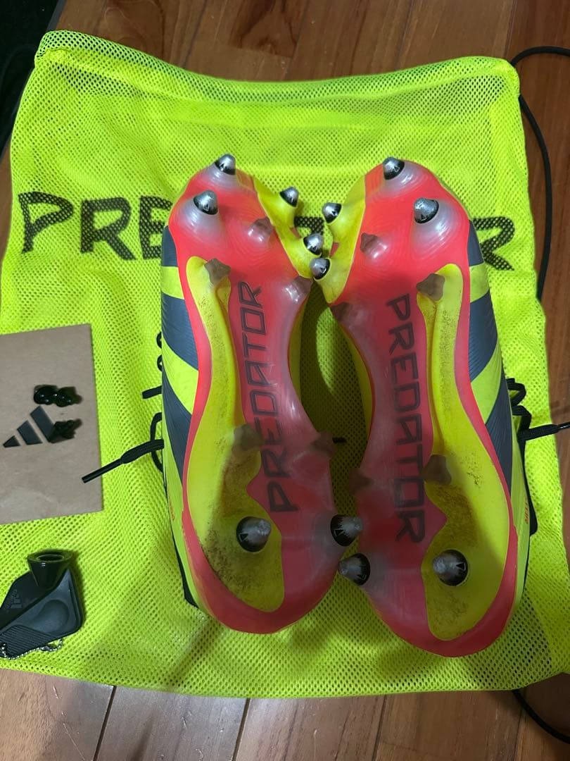 adidas Predator 取り替え式