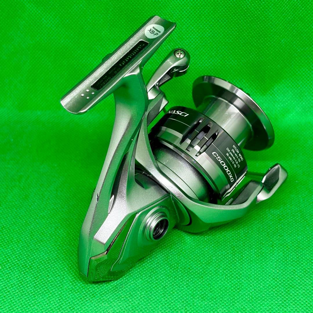 ナスキー C5000XG リール シマノ　ゴメクサス