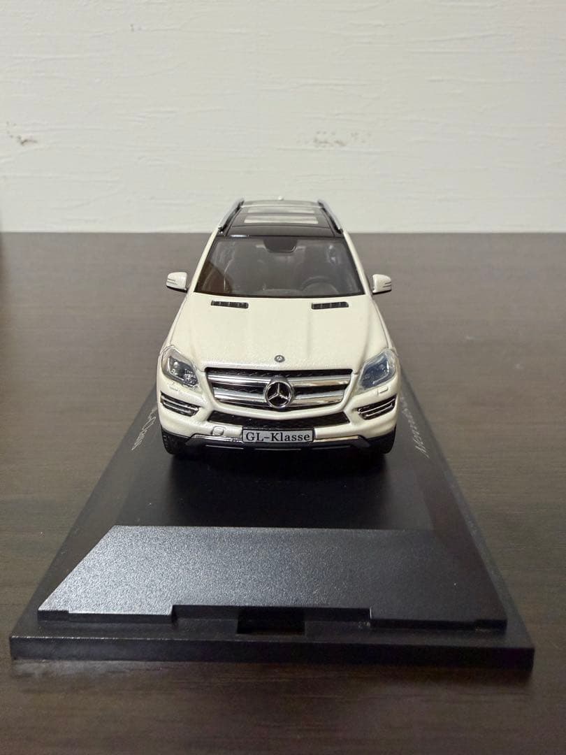 Mercedes-Benz GL-Klasse ミニカー 1/43 正規品