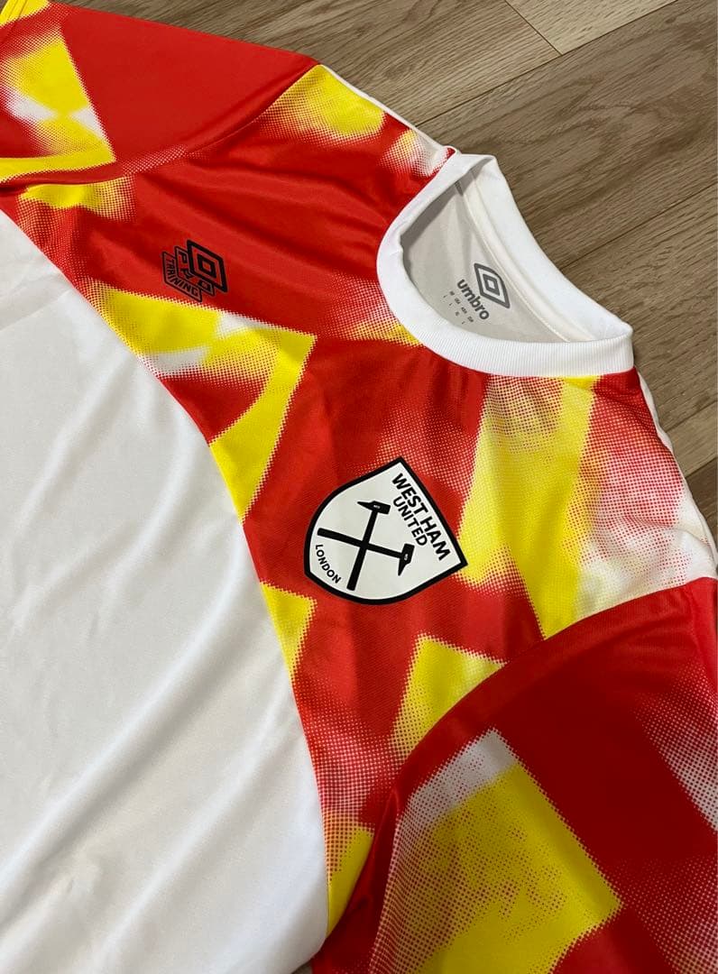 UMBRO ウエストハム　ウェストハム　プラシャツ　プレマッチシャツ　新品　L