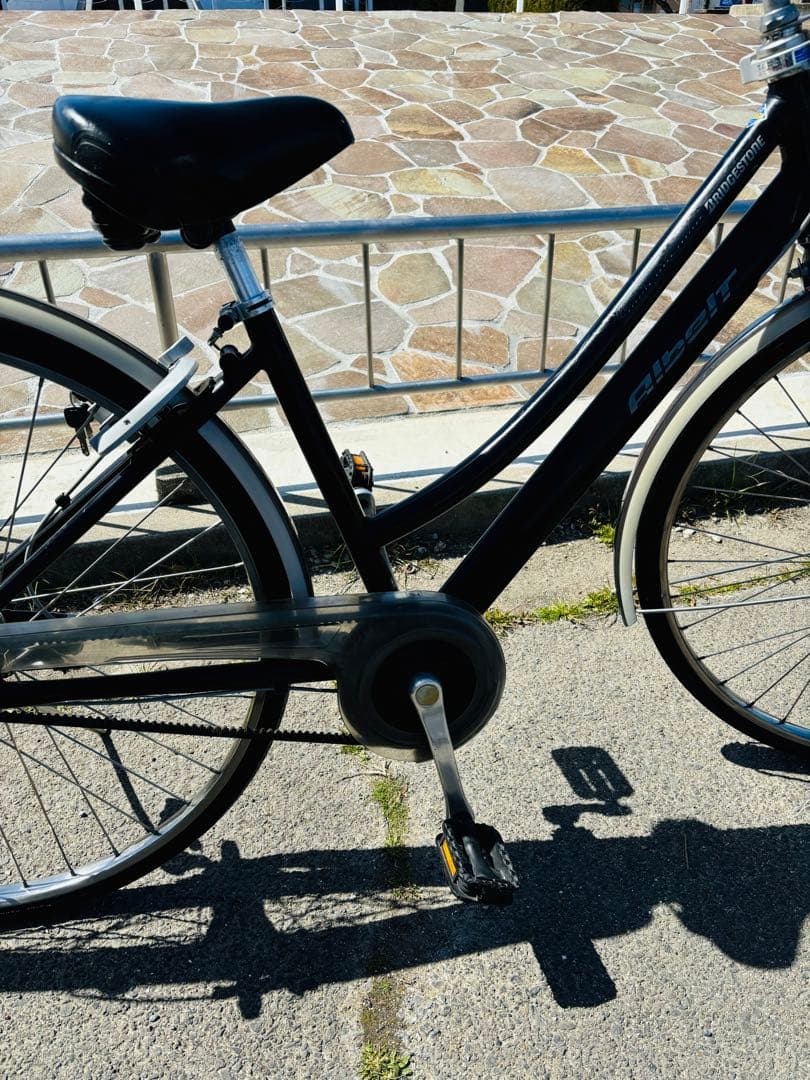 愛知県一宮市受取条件　アルベルト　自転車　L型　27インチ　鍵3本　黒色ブラック
