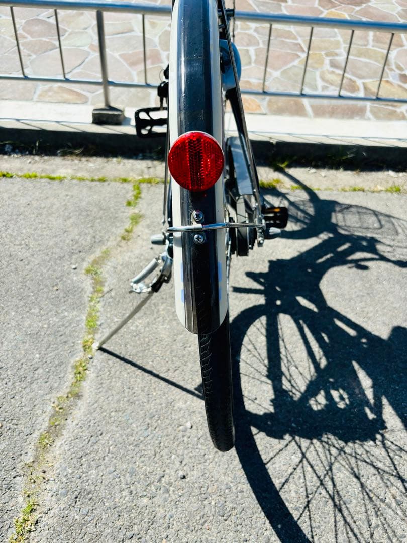 愛知県一宮市受取条件　アルベルト　自転車　L型　27インチ　鍵3本　黒色ブラック