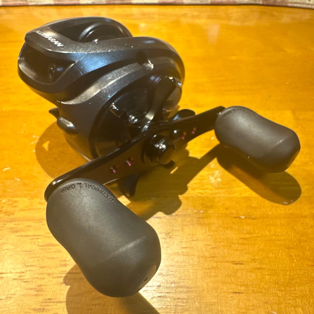 シマノ　ALDEBARAN BFS XG 左巻