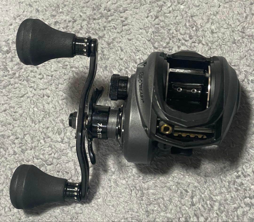 ABU GARCIA REVO BEAST レボ ビースト40-HS
