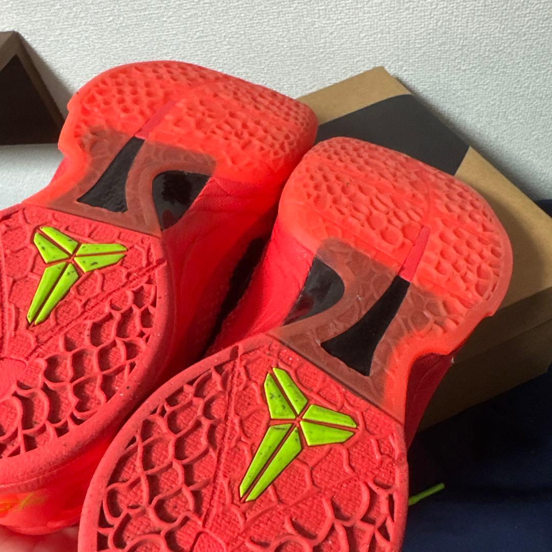 Kobe 6リバースグリンチ