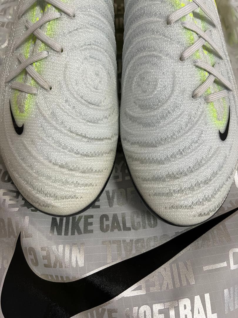 Nike サッカーシューズ グレー/イエロー
