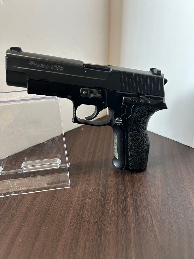 東京マルイ　SIG SAUER P226E2 ガスガン