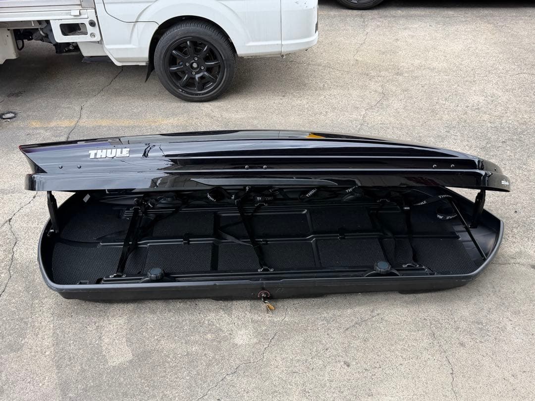 THULE ルーフボックス　ダイナミック　800M (取引限定)