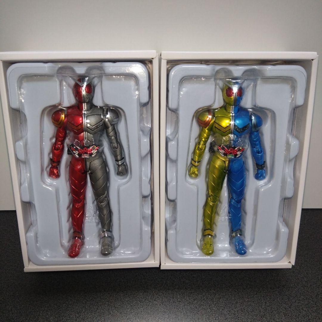 S.H.Figuarts（真骨彫製法）仮面ライダーW ヒートメタル　ルナトリガー