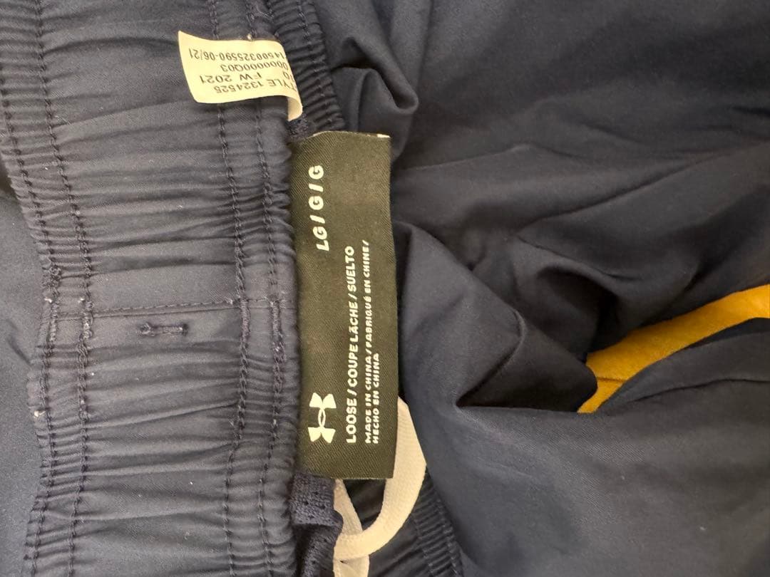 Under Armour ShiningAcs ウォームアップウェア セット