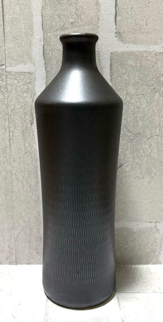 信楽焼ラジウム鉱石を含む器2本