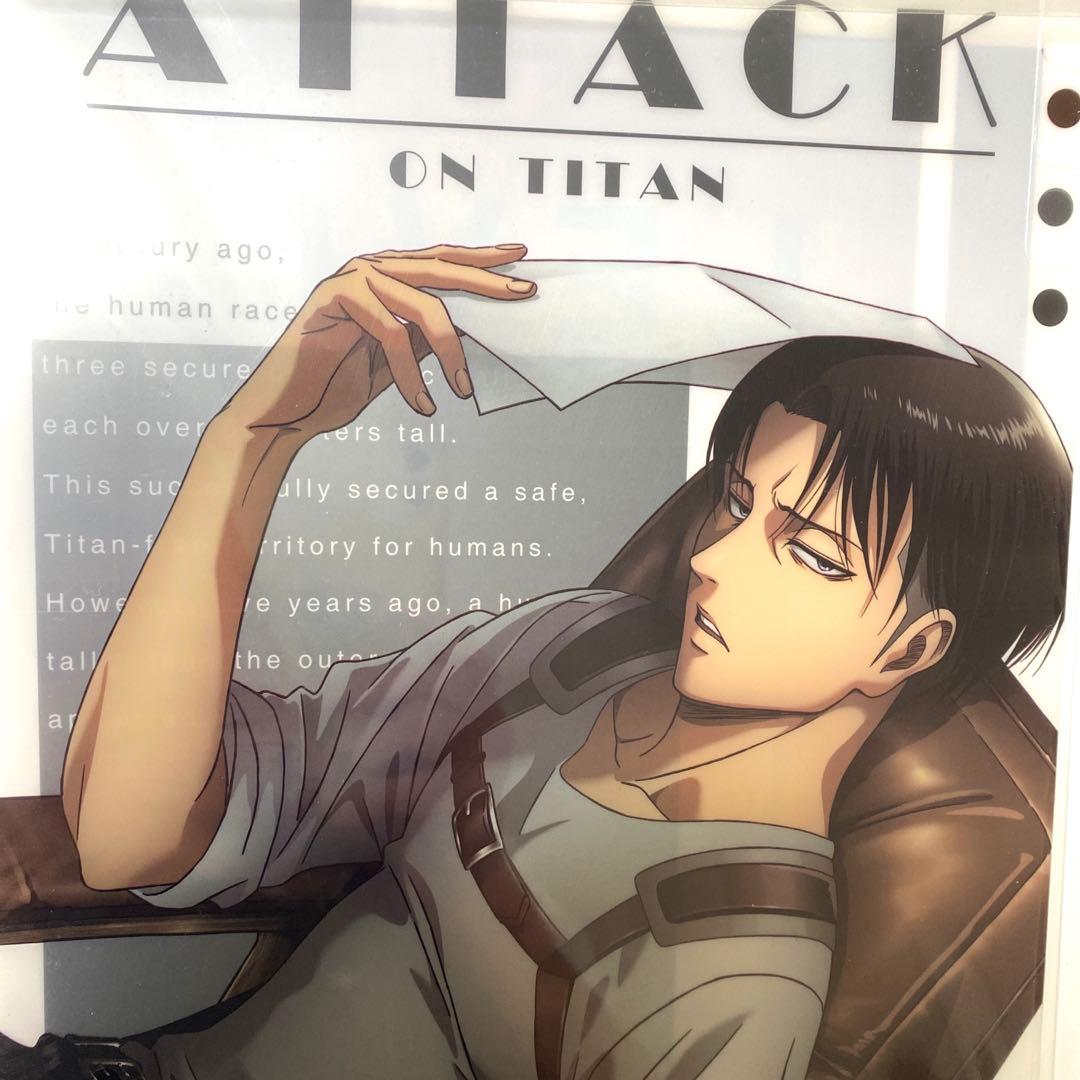 進撃の巨人　クリアファイル　3ポケットタイプ　リヴァイ【日本未発売】【台湾限定】