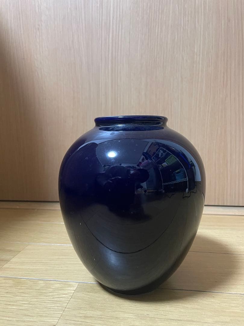 【共箱付き】花瓶 金彩孔雀文 花器 壺 高さ約15cm 伝統工芸
