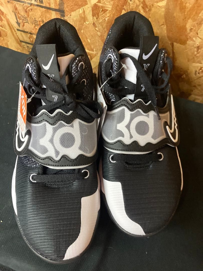 ナイキ KD TREY 5 X EP バスケットボールシューズ 29.0cm
