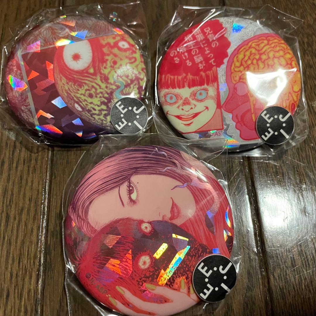 伊藤潤二展　誘惑　ホラーなホログラム缶バッジinカプセル （おんなたち）　富江