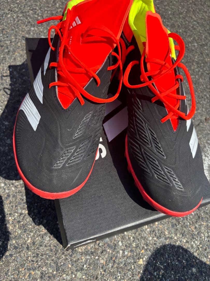 adidas プレデター　エリート　TF 28.0