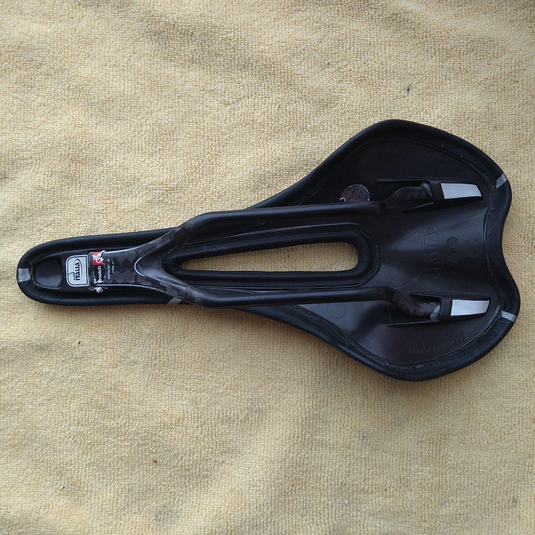 パーツ Selle Italia SLR Kit Carbonio Flow
