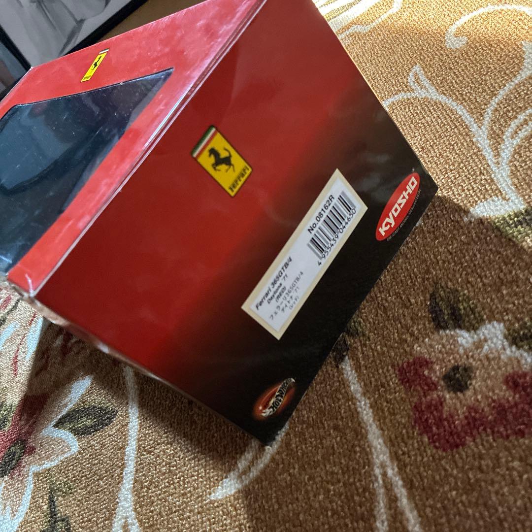 フェラーリ　1:18 365GTB4 デイトナ 京商