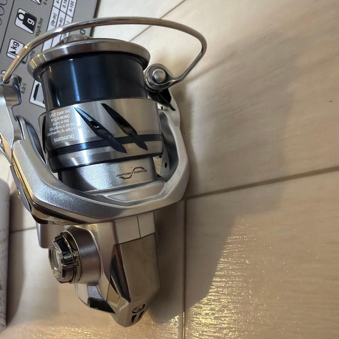 SHIMANO 23 ストラディック C2000 SHG