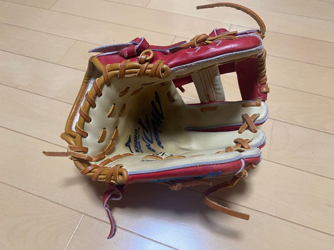 ミズノプロ　オーダーグローブ　坂本モデル