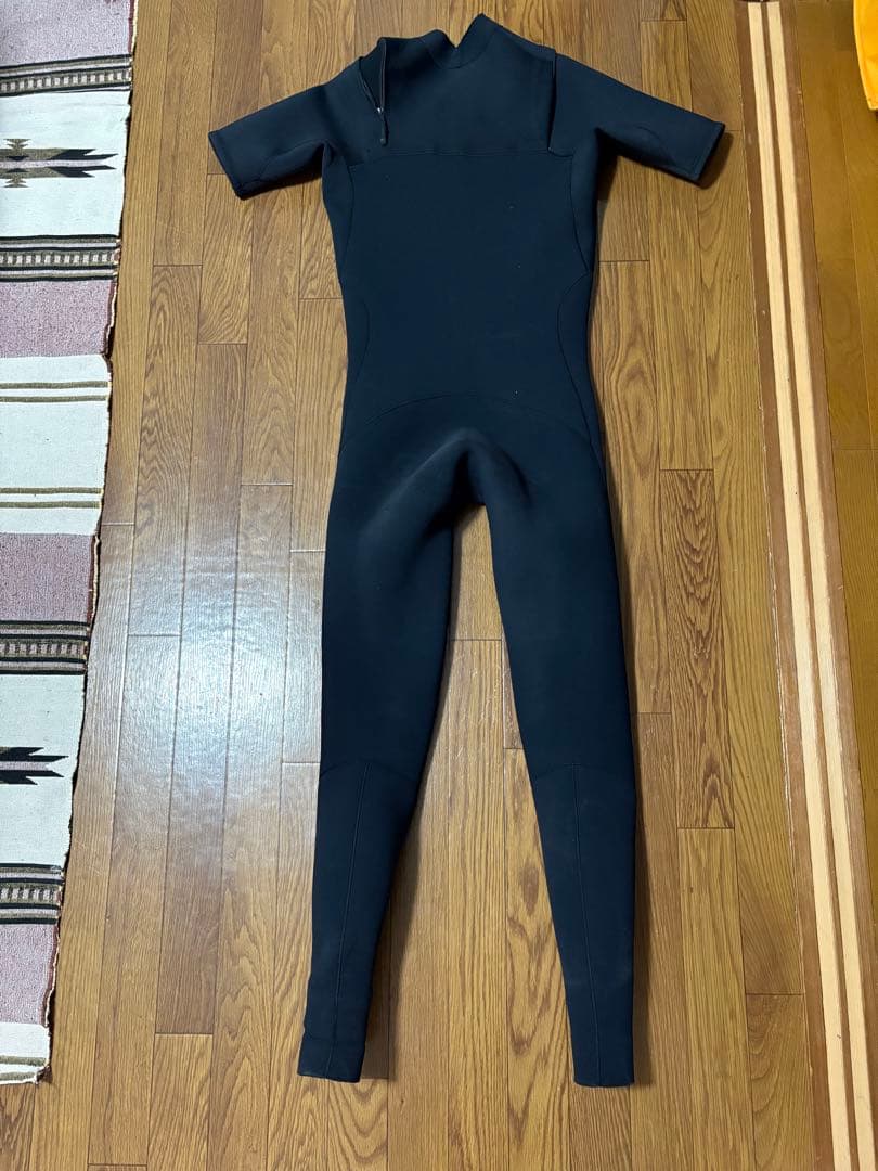 AIRTIGHT ブラック シーガルウェットスーツ