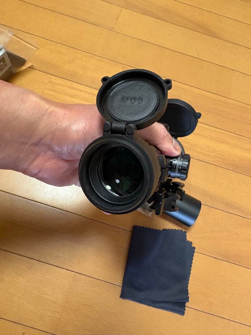 ILLUMINATED SHORT ZOOM SCOPE 3-9倍 25mm