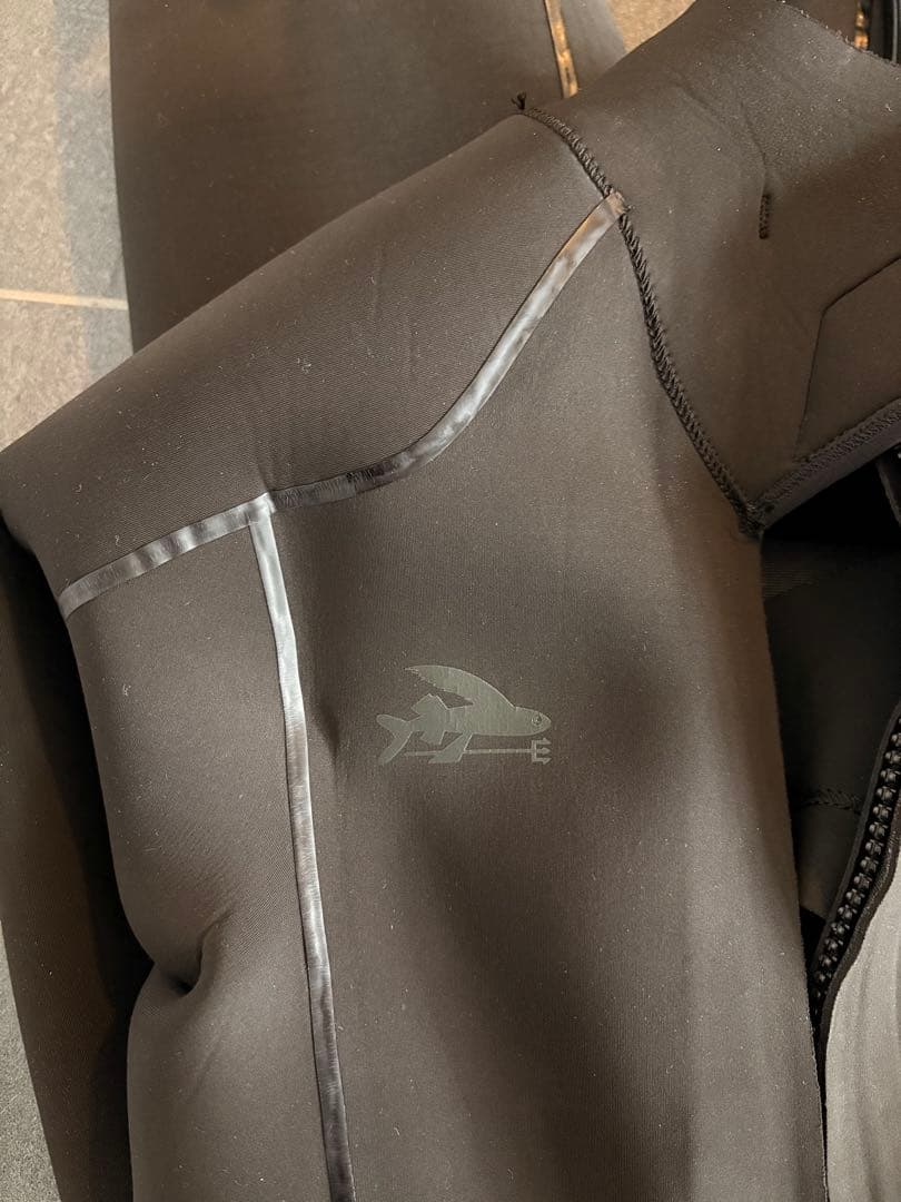 Patagonia R3 ウェットスーツ M