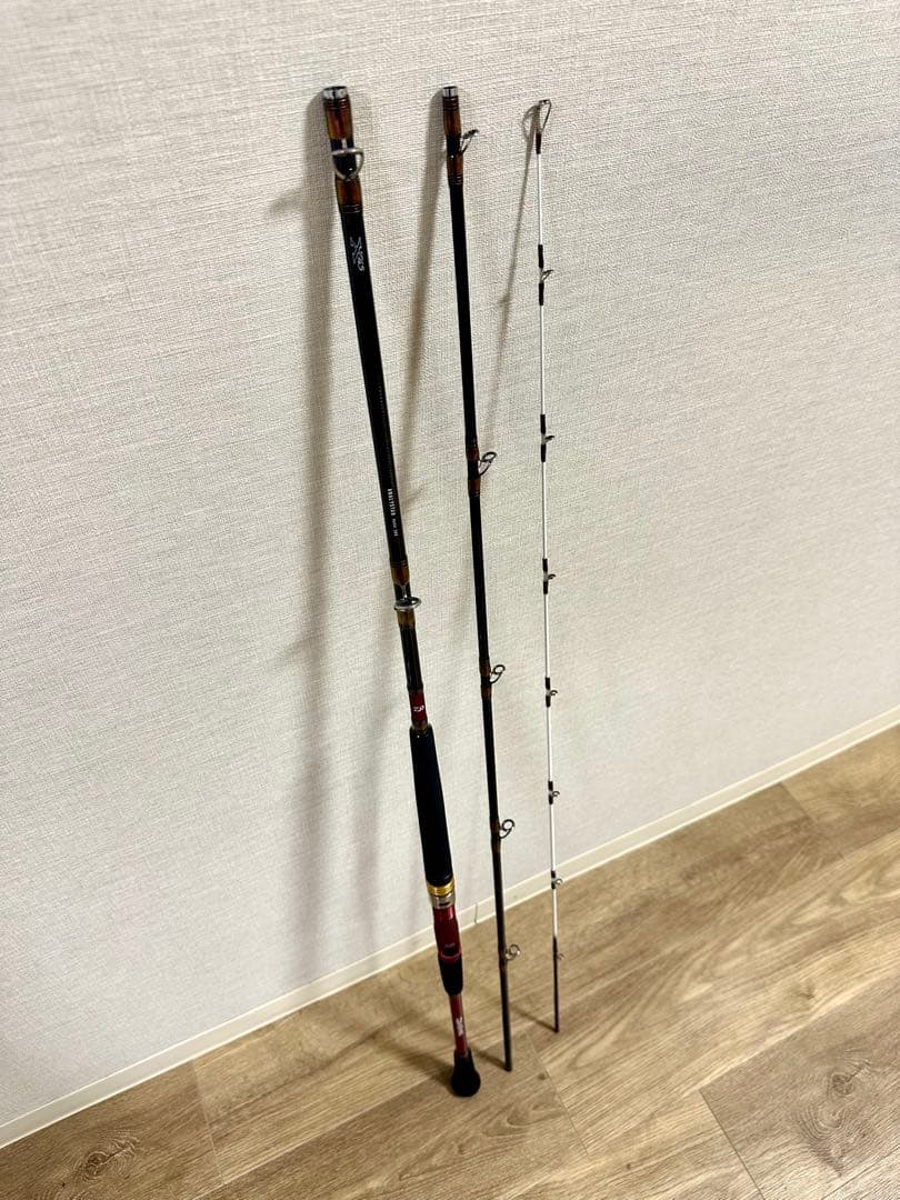 ダイワ アナリスター 真鯛 300 船竿 3.0m [2回使用・美品]
