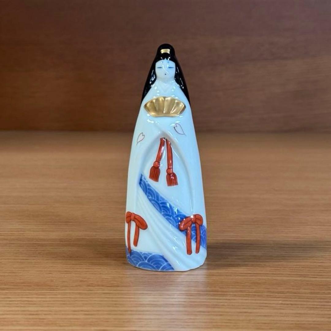 伊万里焼 畑萬陶苑 色絵金彩墨弾き青海波文 夫婦雛☆