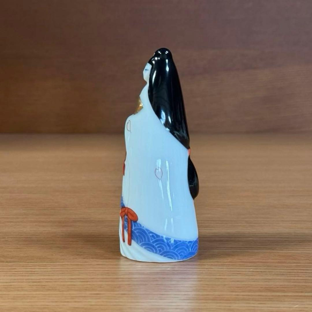 伊万里焼 畑萬陶苑 色絵金彩墨弾き青海波文 夫婦雛☆