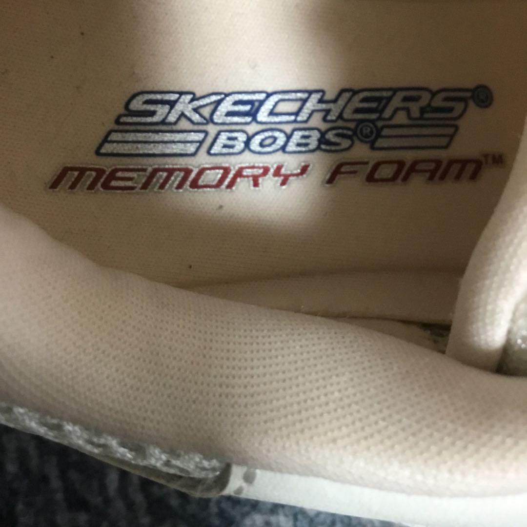Skechers 女性用スニーカー ホワイト