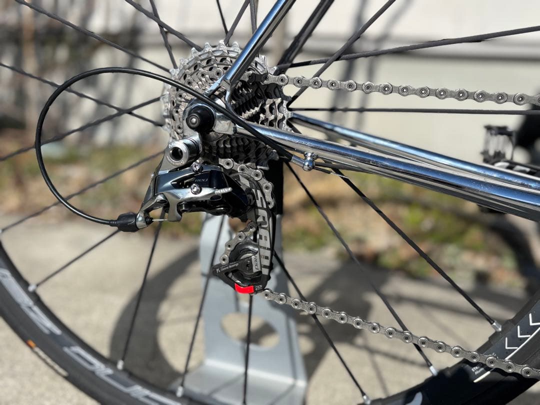 軽量クロモリ　スラムレッド22完成車　リムブレーキ　カーボンフォーク付