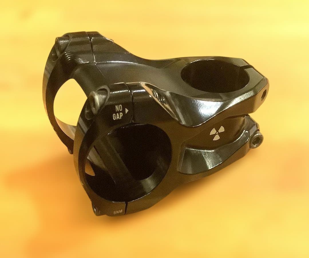 パーツ NUKEPROOF Horizon Stem Black 50mm