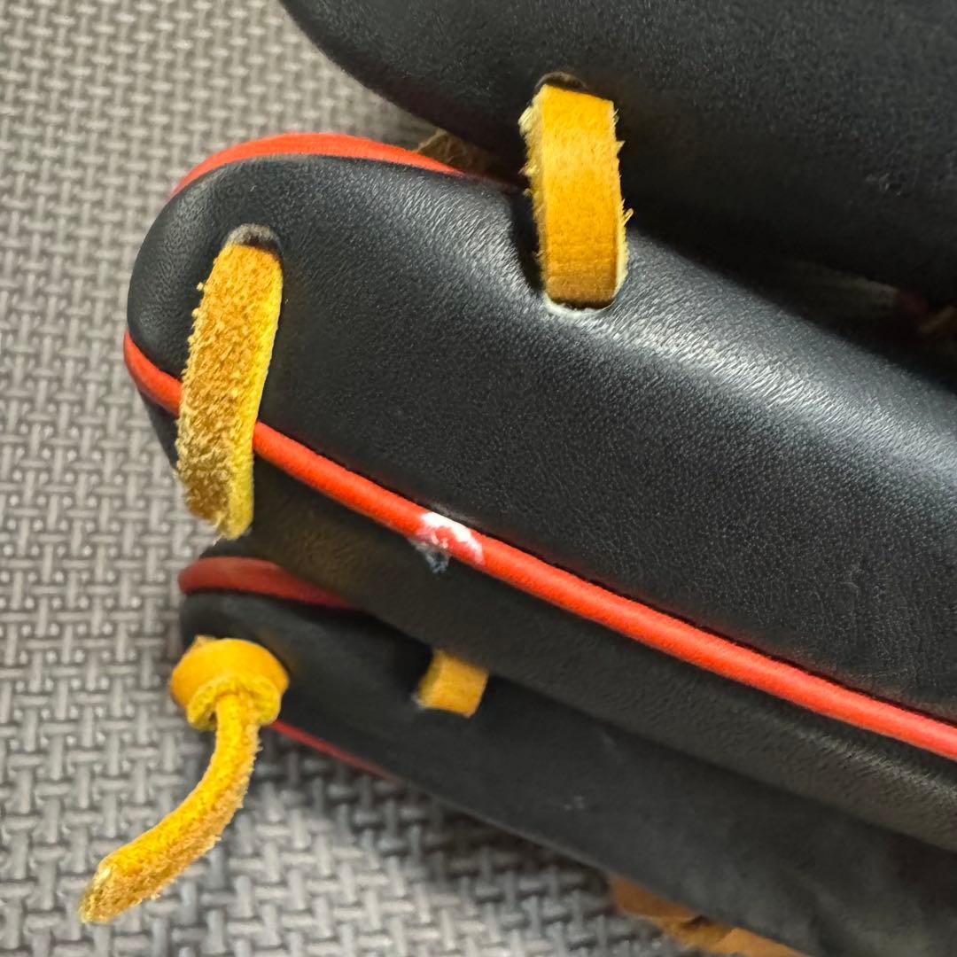 ZETTグローブ　軟式用　右投げ　スペシャルオーダー　カラー(レッド×ブラック)