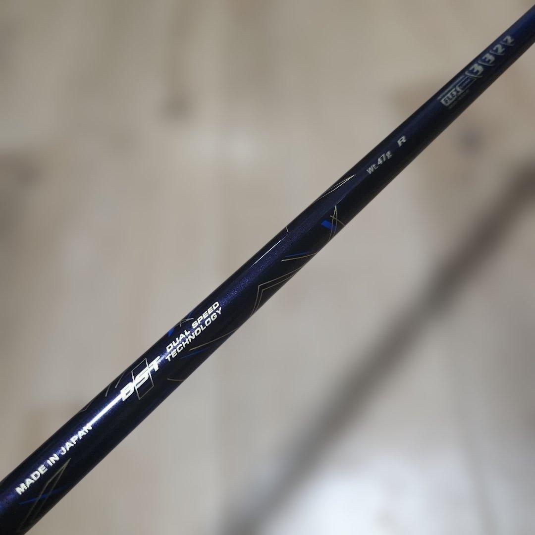 送料込み/ゼクシオ13代目 MP-1300/PW/カーボンシャフト/R/42°