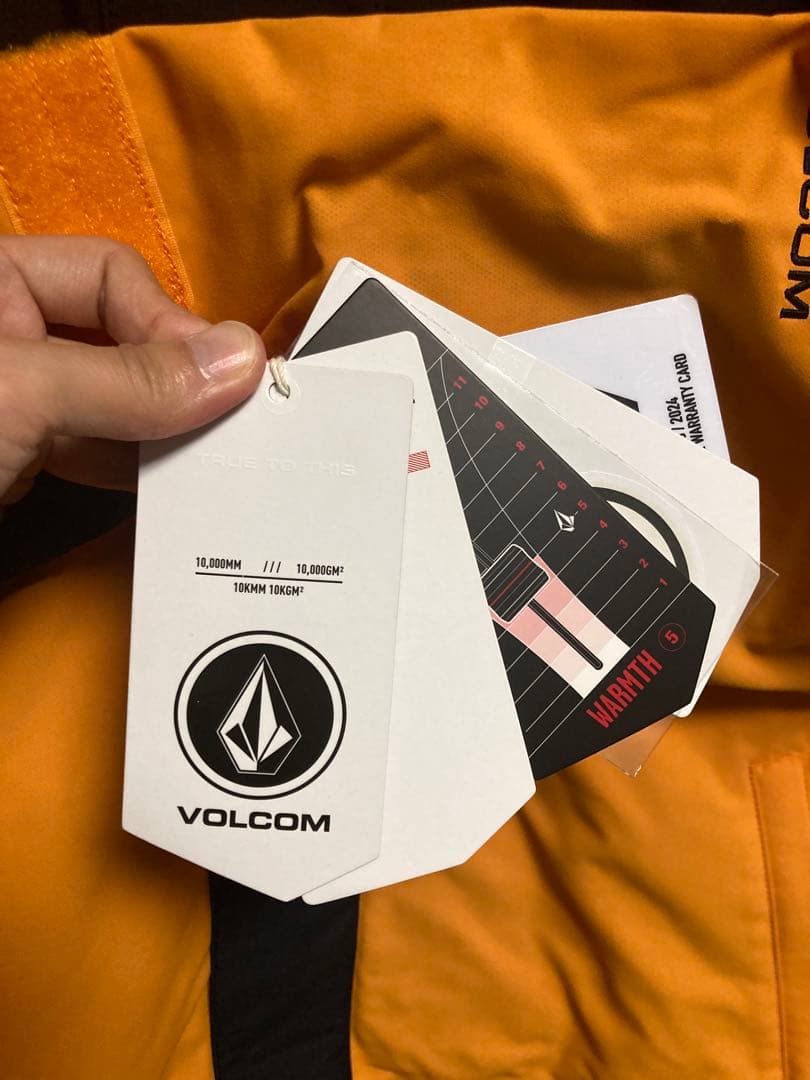 Volcom スノーボード用防水ジャケット 黒オレンジ