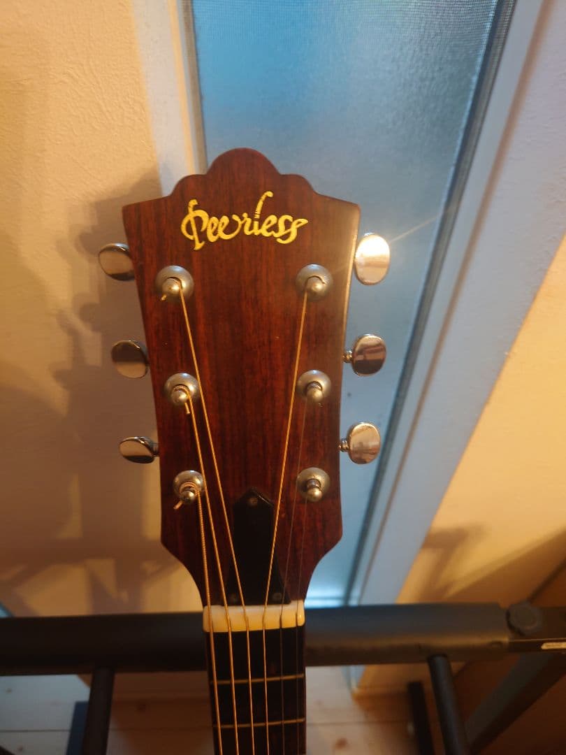 Guildタイプモデル　Peerless アコースティックギター
