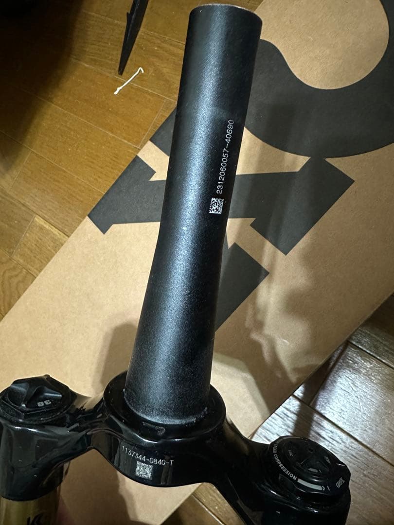 限定モデル　FOX 36 FLOAT GRIP X2 サスペンションフォーク