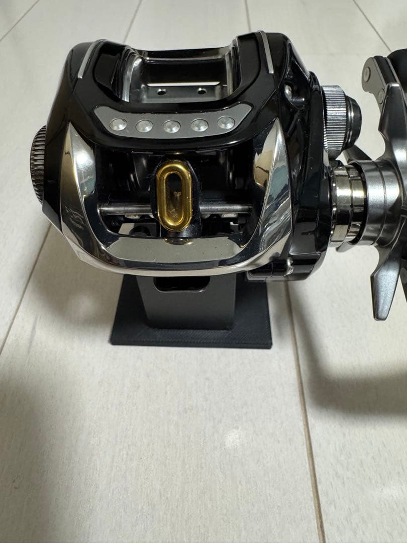 ダイワ T.D.ZILLION 7.3 Limited 100L