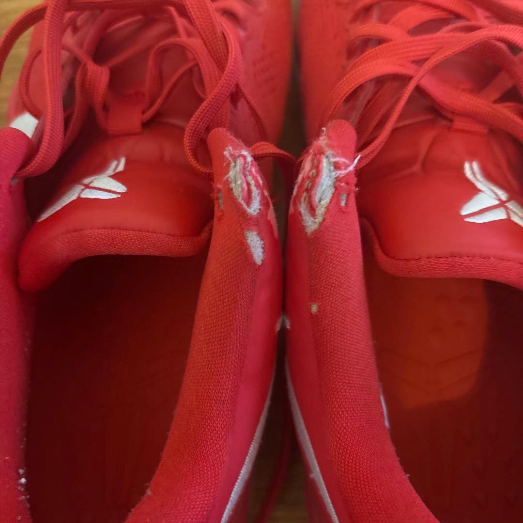 Nike Kobe バスケットボールシューズ レッド