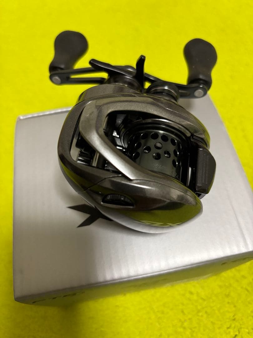 シマノ25SLX BFS XG 右巻