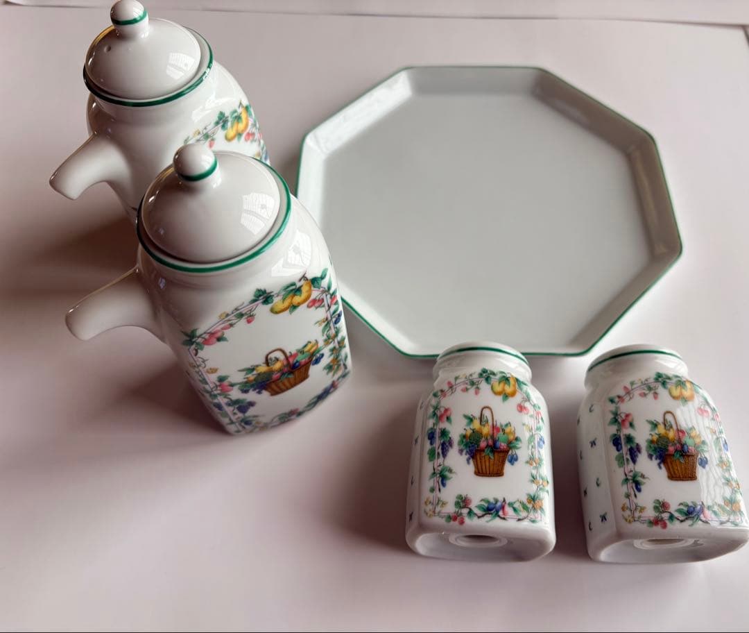 新品未使用 花柄陶器 調味料セット